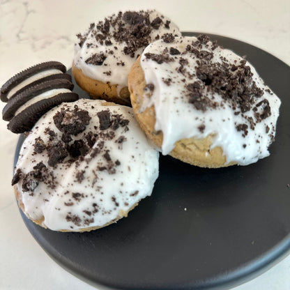Cookies & Cream Donuts, 6 Pack, Case (8)